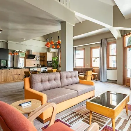 Beautiful Bright Cool Modern 1bd Balat Loft! #329 * Стамбул