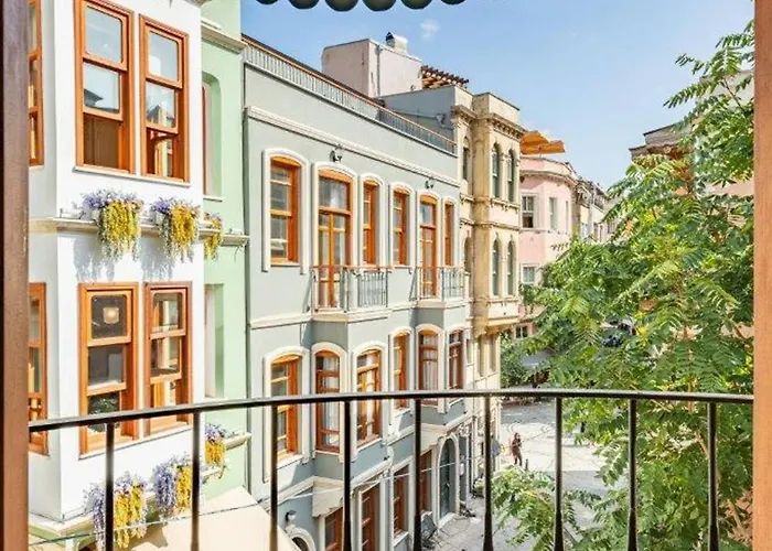 Lägenhet Beautiful Bright Cool Modern 1bd Balat Loft! #329