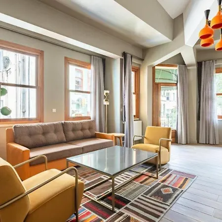 Beautiful Bright Cool Modern 1bd Balat Loft! #329 Istambul
