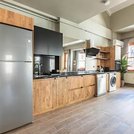 Apartman Beautiful Bright Cool Modern 1bd Balat Loft! #329