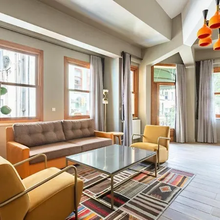 Beautiful Bright Cool Modern 1bd Balat Loft! #329 Istanbul